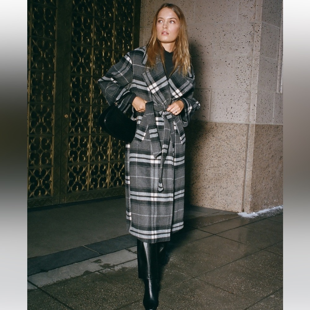 Abercrombie & Fitch Wool Blend Lightweight Blanket Coat